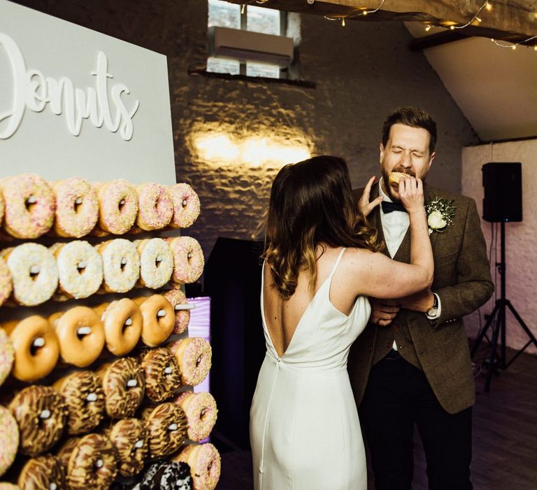 DIY Doughnut wall for Oxfordshire barn wedding