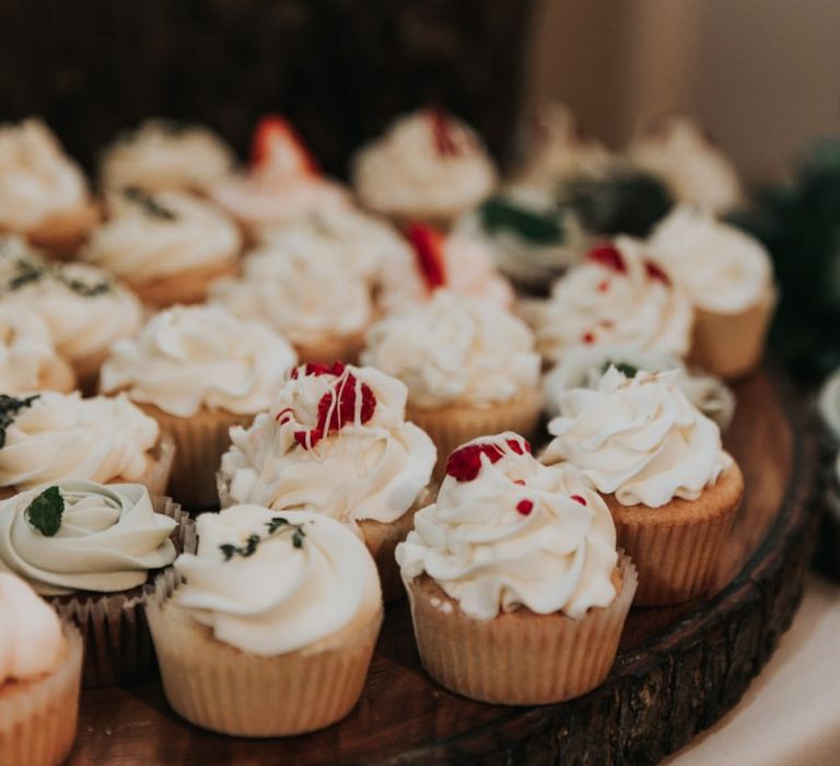 Individual cupcakes for wedding cake