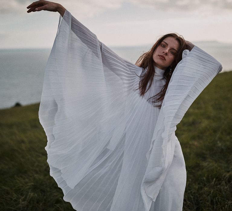 Pleated Cape For Brides Styled By Beatnik Bride With Images From Benjamin Wheeler Photography