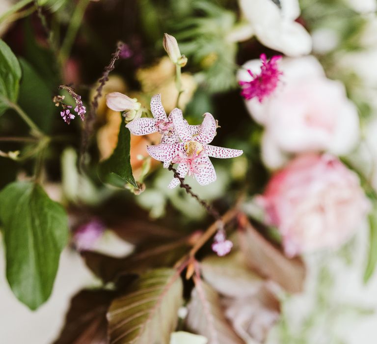 Wedding Florals In Pink Tones // Image By John Barwood Photography