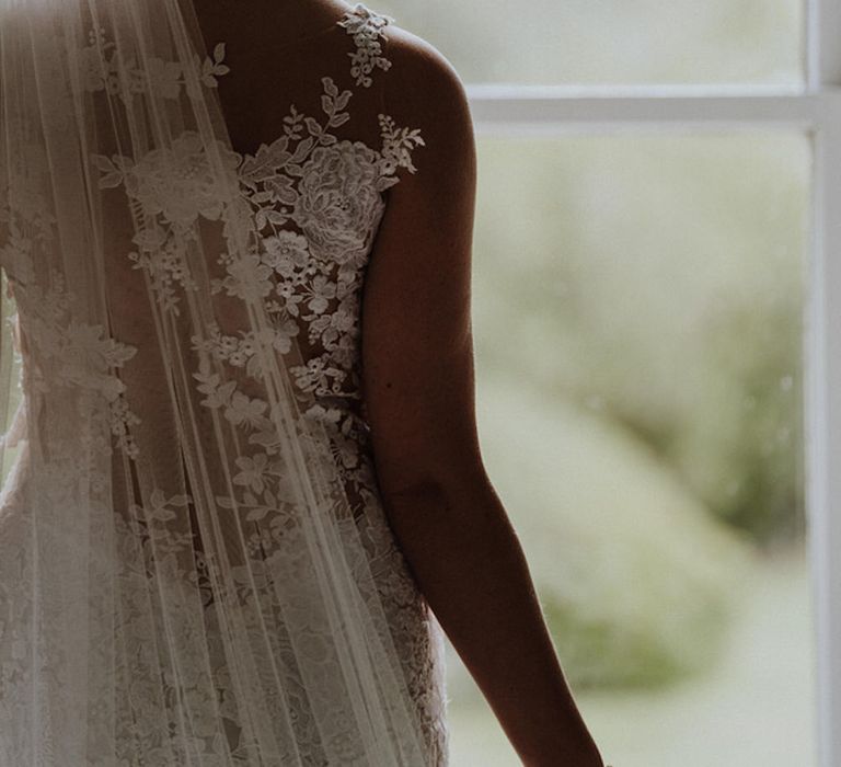 Bride in Lace Back Pronovias Wedding Dress | Outdoor Cornish Wedding at Boconnoc Estate | Nick Walker Photography