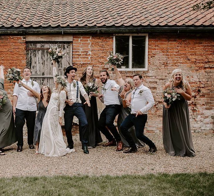 Bride and groom with bridesmaids and groomsmen