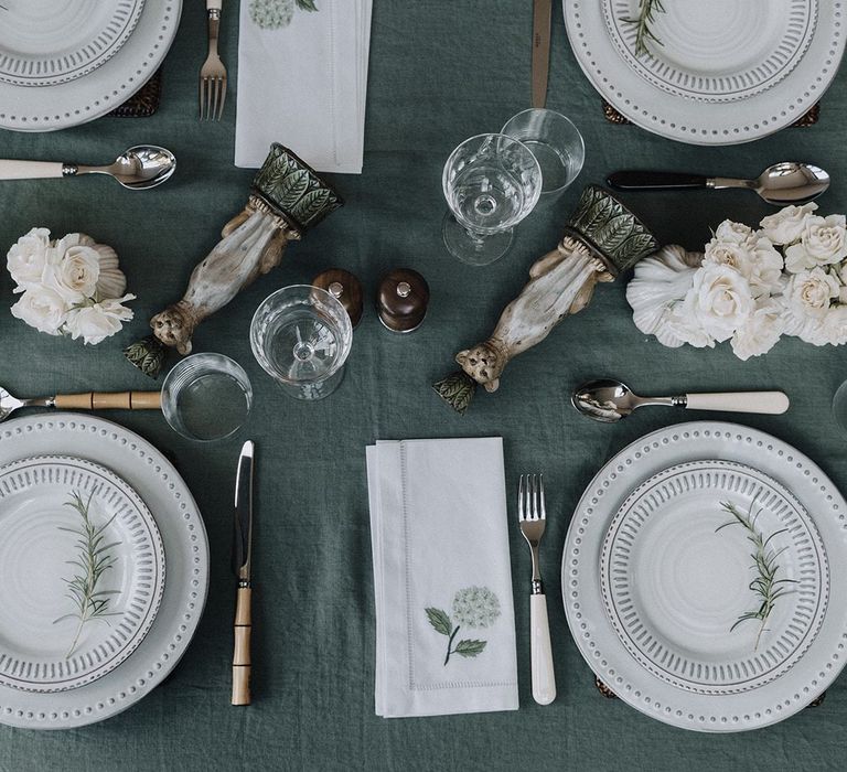 Green and white tablescape by Chenai and the Wedding Present Co.