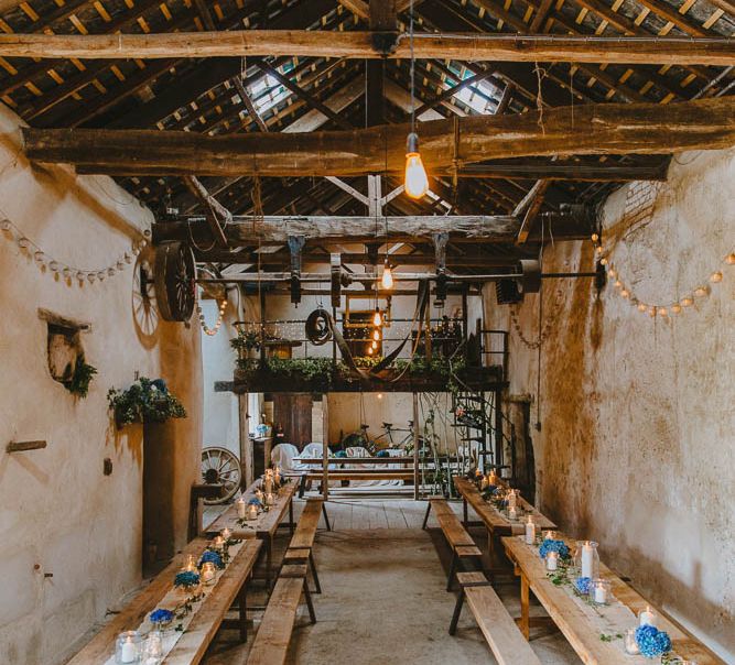 Devon Wedding Venue Windout Barn in Exeter