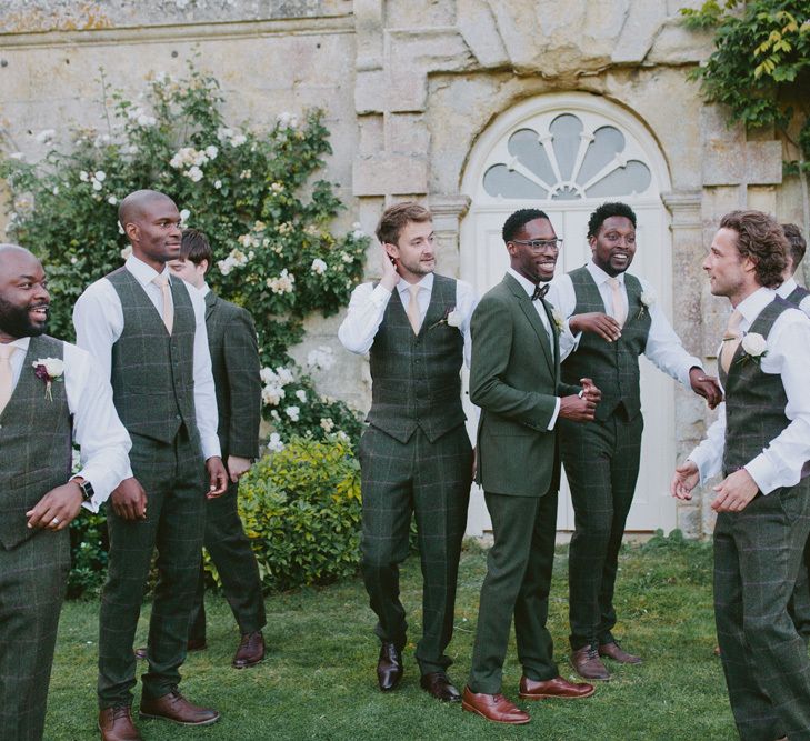 Groomsmen in matching outfits