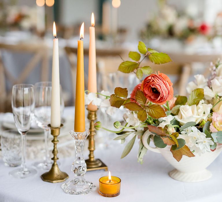 Environmentally Conscious Wedding Venue Casterley Barn In Wiltshire Organic Working Farm Stylish Barn Wedding Venue Images Lydia Stamps