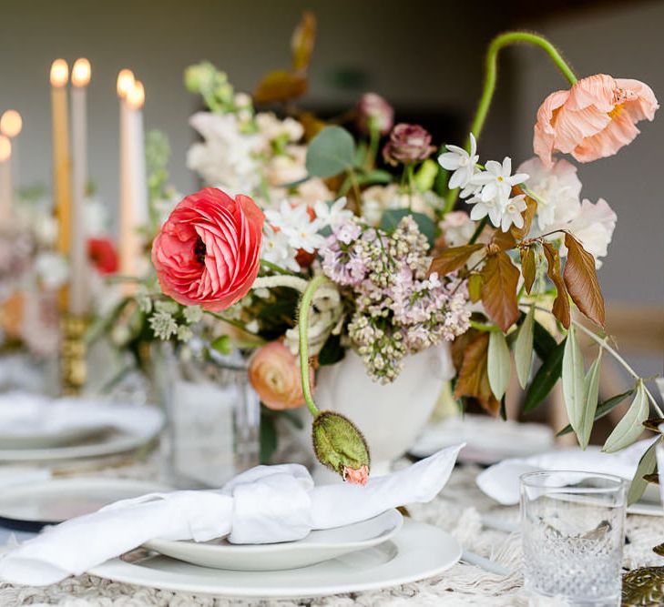 Environmentally Conscious Wedding Venue Casterley Barn In Wiltshire Organic Working Farm Stylish Barn Wedding Venue Images Lydia Stamps