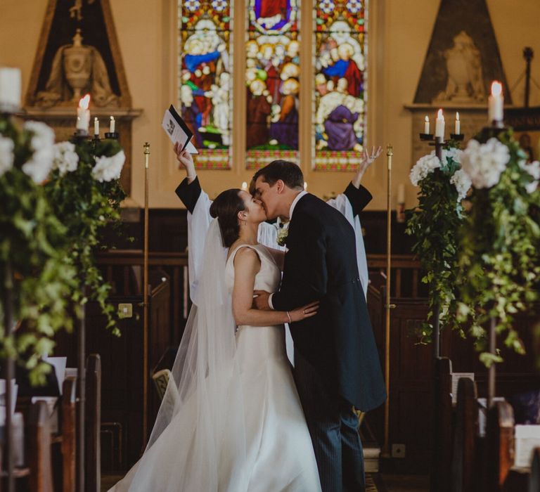 You may now kiss the bride wedding day moment