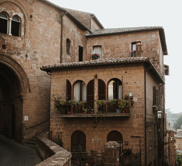 La Badia Di Orvieto Italy | Intimate Italian Castle Wedding with Prosecco Tower | James Frost Photography