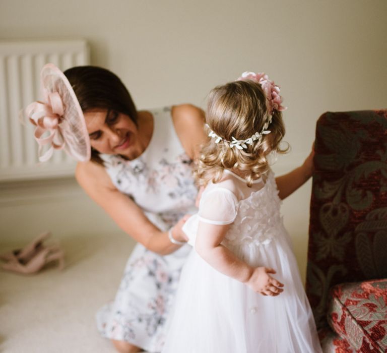 Wedding Morning Bridal Party Preparations