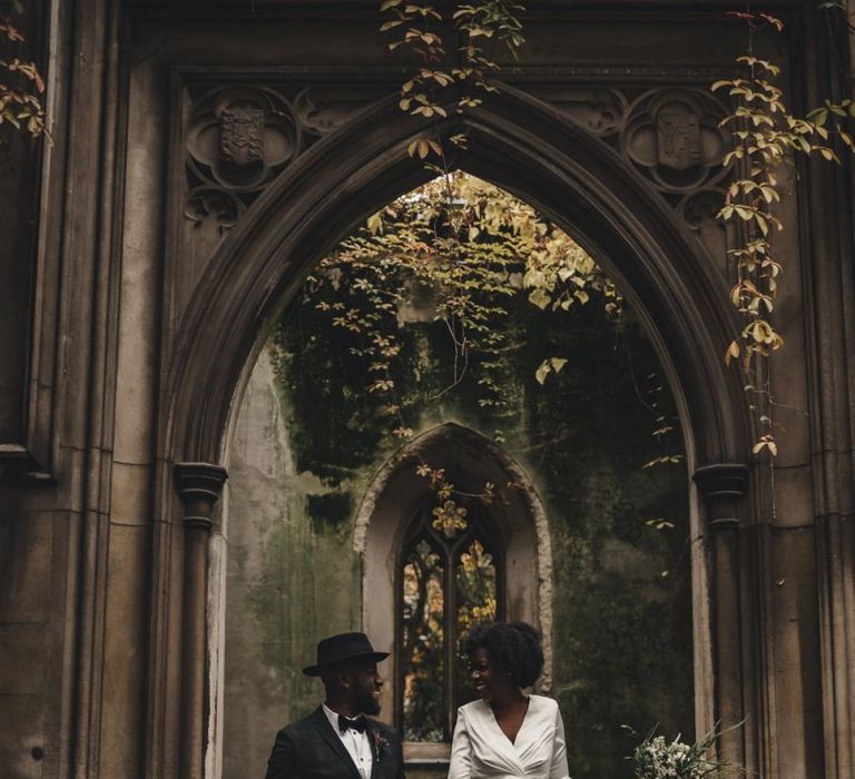 St Dunstan in the East wedding portraits