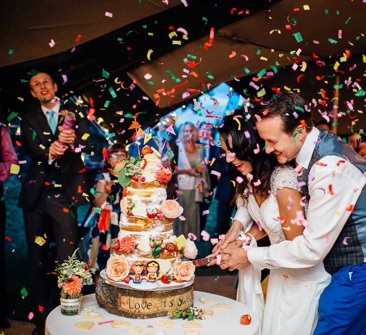 Confetti Cannon | Cutting The Cake | Marianne Chua Photography