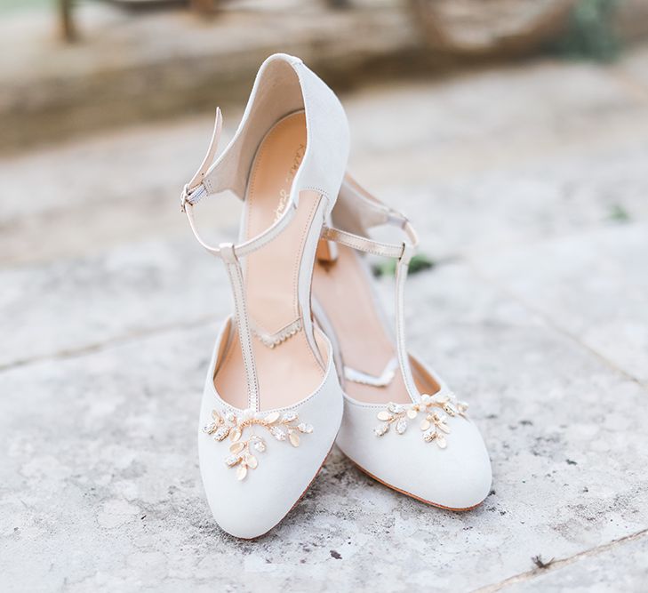 Rachel Simpson Bridal Shoes | Effortless French Chic at Hale in Hampshire | Charlotte Wise Fine Art Photography