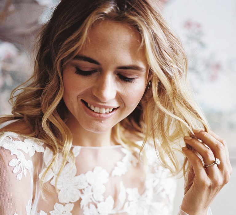 Bridal Beauty | Natural Wedding Makeup | Wedding Morning Preparations | Elegant Summer Inspiration at St Giles House, Dorset by Jessica Roberts Design   Imogen Xiana Photography