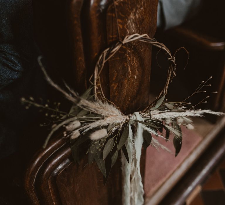 Dried flower hoop decor