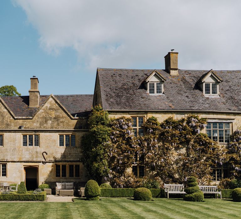 Wedding in The Cotswolds at Family Home