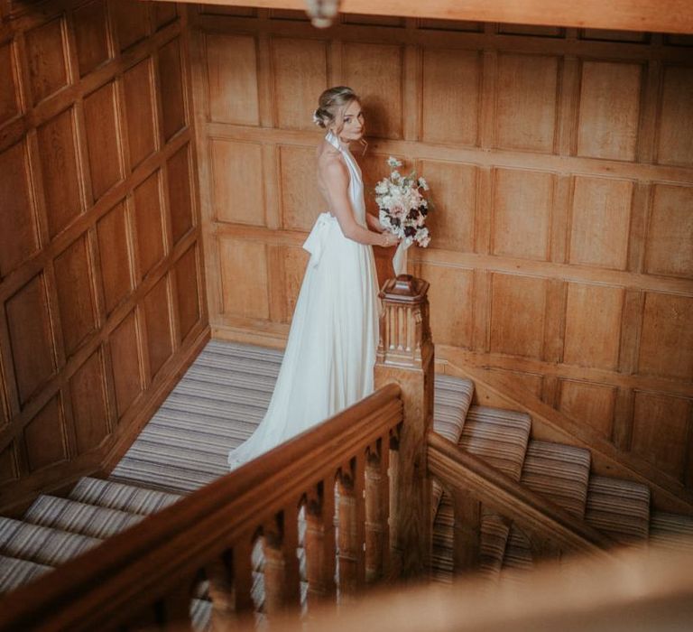 Stella McCartney Wedding Dress With Pink Bouquet