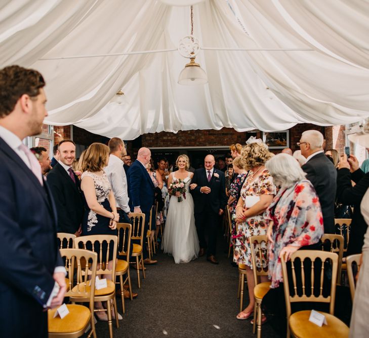 The Ceremony | Northamptonshire wedding at Plum Park Hotel | Wtoo by Watters from Serendipity Brides | Spindleberry Flowers | Photography by Ania Ames