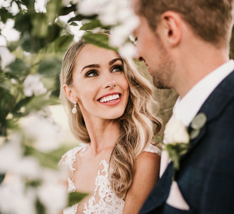 Beautiful Bride with Natural Makeup and Finger Wave Hair