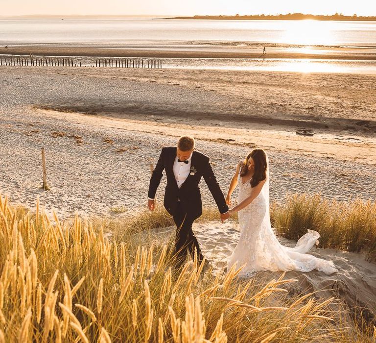 Couple embrace at Crouchers Orchards for romantic and intimate wedding