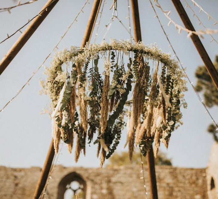 Dried Grass and Foliage Floral Chandelier