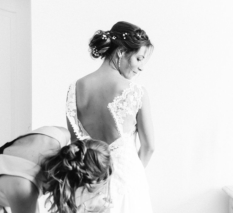 Wedding Morning Bridal Preparations | Elegant Bride in Lace Wedding Dress | Outdoor Wedding at Commanderie de Peyrassol, Provence, France Styled by La Chuchoteuse | Lace Bridal Gown | Black Tie Suit | Rustic Stretch Tent Reception | Raisa Zwart Photography