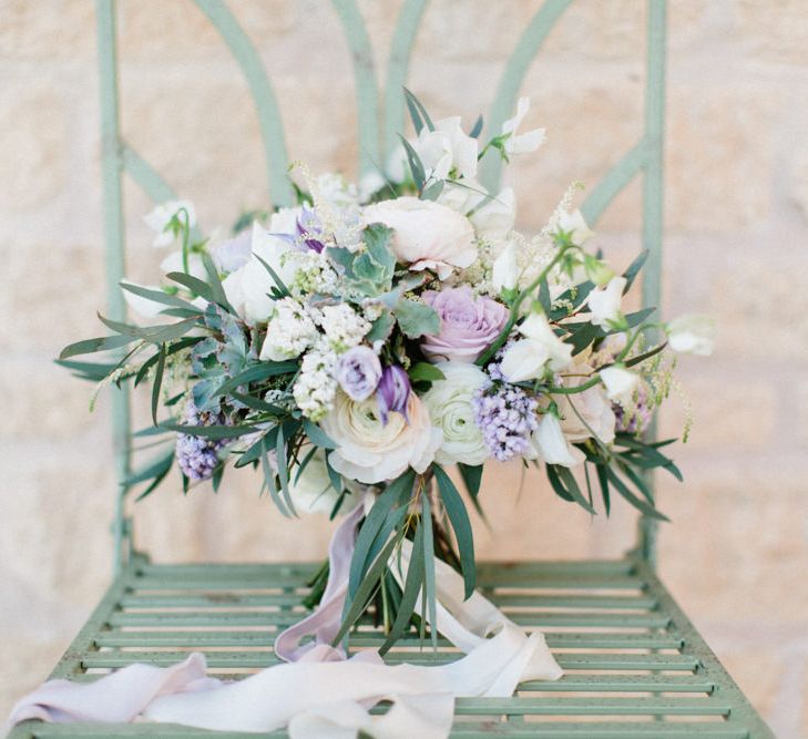 Papakata Sperry Tent Wedding at family home | Sassi Holford Dress with added ivory Ostrich feathers to veil | Manolo Blahnik shoes | Images by Melissa Beattie