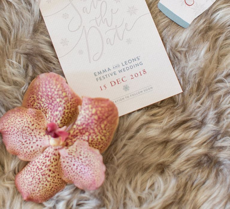 Mitten Name Place For Wedding // Anneli Marinovich Photography