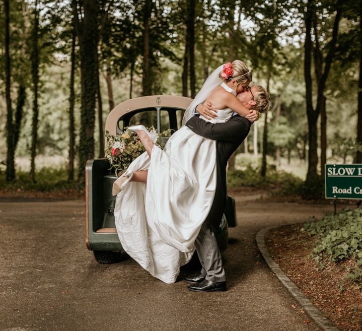 Bride In Jesus Peiro // Image By Green Antlers Photography