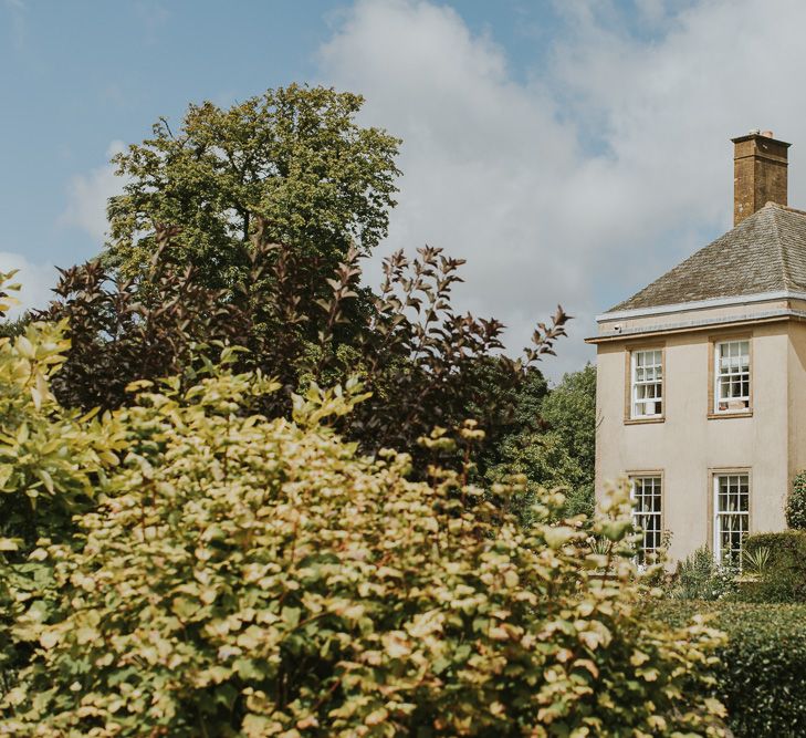 Outdoor Wedding Ceremony At Hethfelton House With Images From Dorset Wedding Photographer Paul Underhill