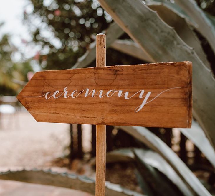 Wooden wedding signs at Mallorca wedding