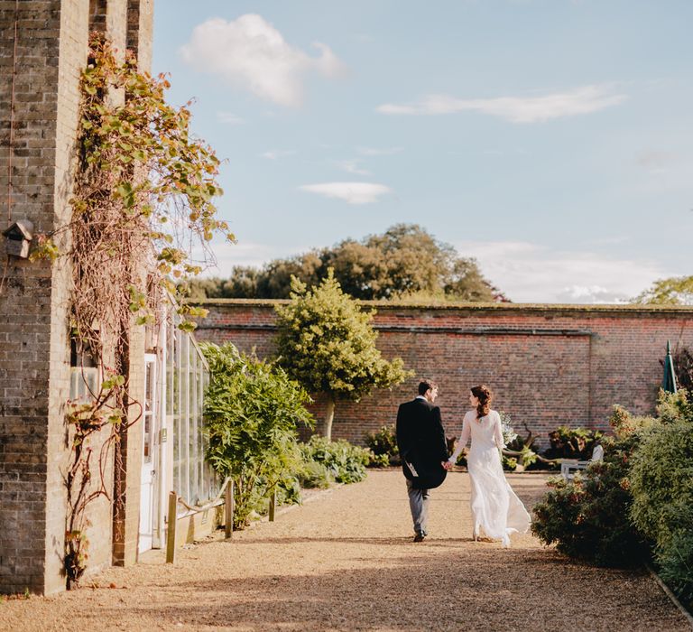 Bride &amp; Groom | Holkham Hall Norfolk Wedding Venue | How to Theme Your Wedding to Compliment Your Wedding Venue  | Tori Hancock Photography