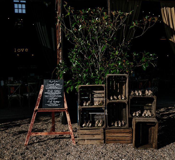 Rustic crate wedding display