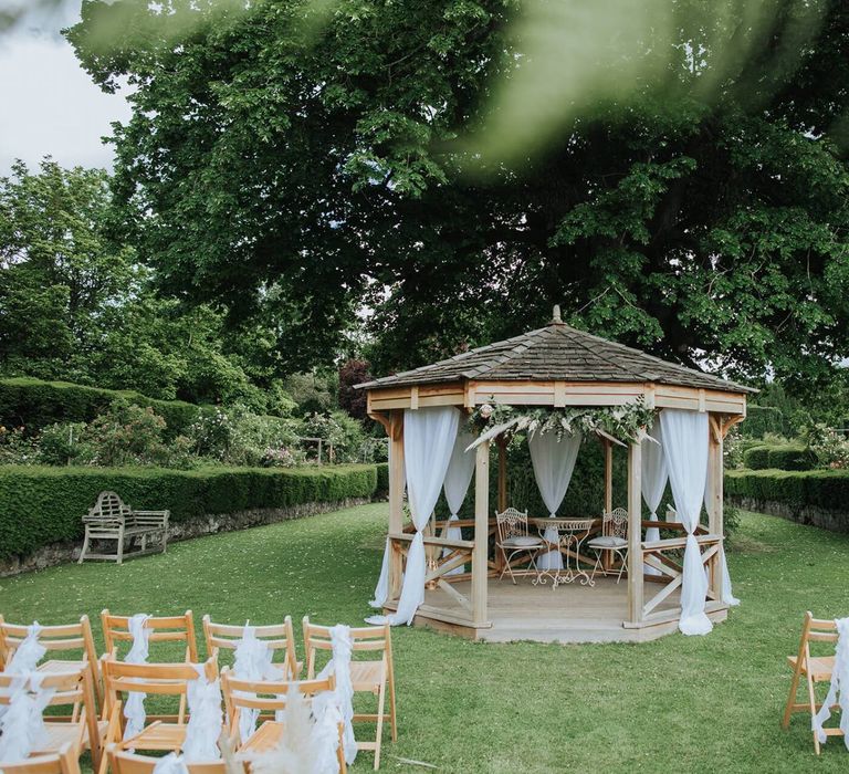 Ceremony Space In Venue Gardens For Outdoor Ceremony