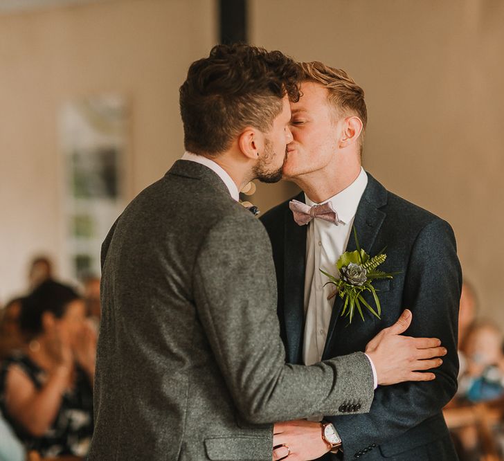 Wedding Ceremony At Gibson Mill / Foliage And Plant Filled Industrial Wedding At Gibson Mill And The Arches Dean Clough Yorkshire With Images From Lianne Gray Photography