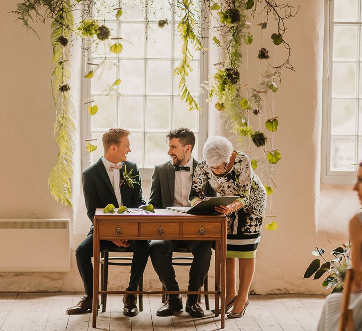 Wedding Ceremony At Gibson Mill / Foliage And Plant Filled Industrial Wedding At Gibson Mill And The Arches Dean Clough Yorkshire With Images From Lianne Gray Photography