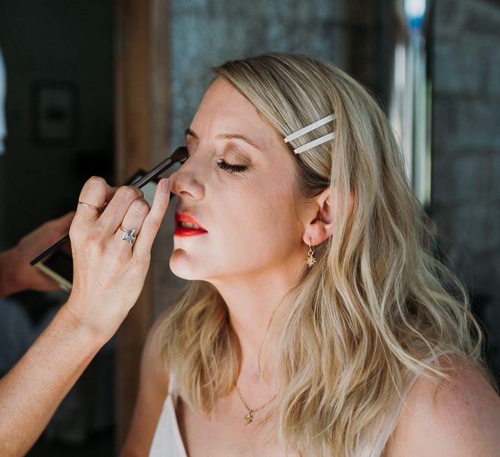 Bridal Beauty Bride Getting Ready