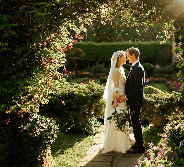 Juliet Cap Veil For A Wildflower Filled Wedding At Chenies Manor // Bride In Apache By Jenny Packham // Image By Eneka Stewart Photography