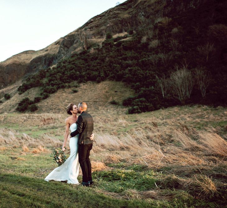 Edinburgh elopement portraits in the countryside