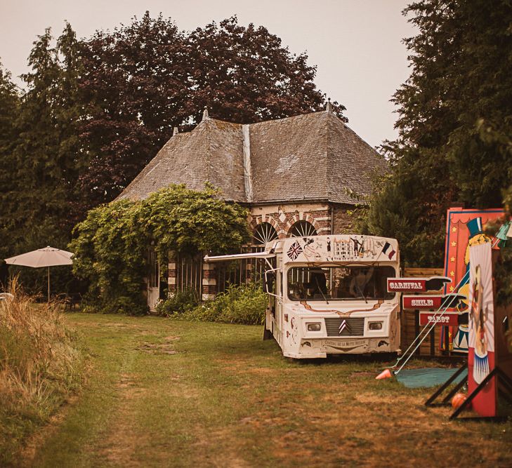 Street Food Van and Carnival Games escape to the chateau