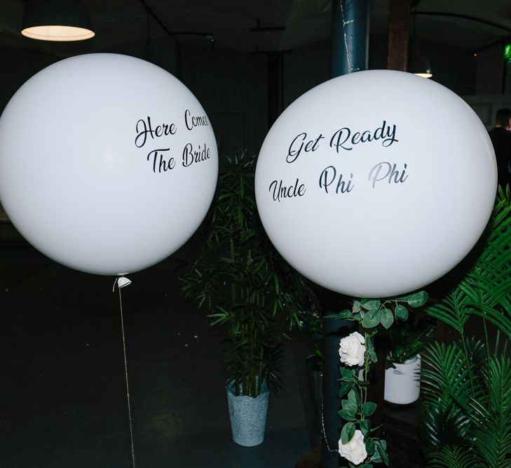 Personalised wedding balloons and customised neon sign for wedding decor