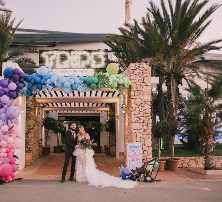 Ombre balloon arch