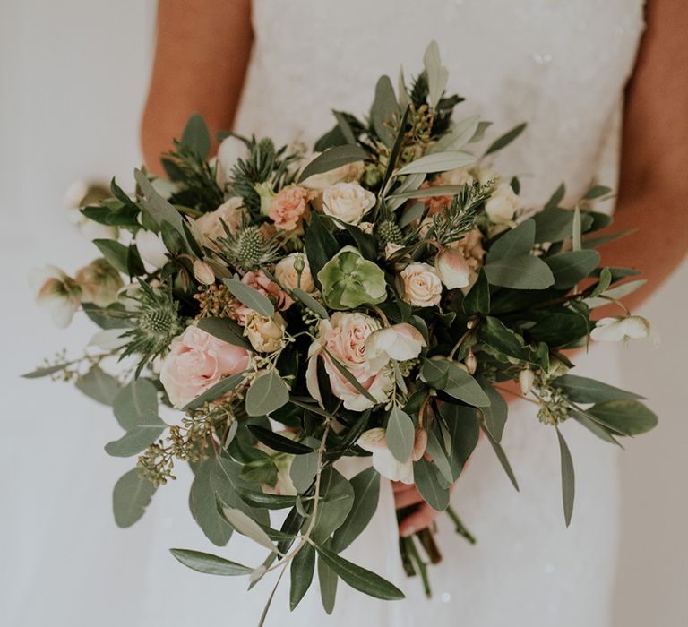 Blush bridal bouquet