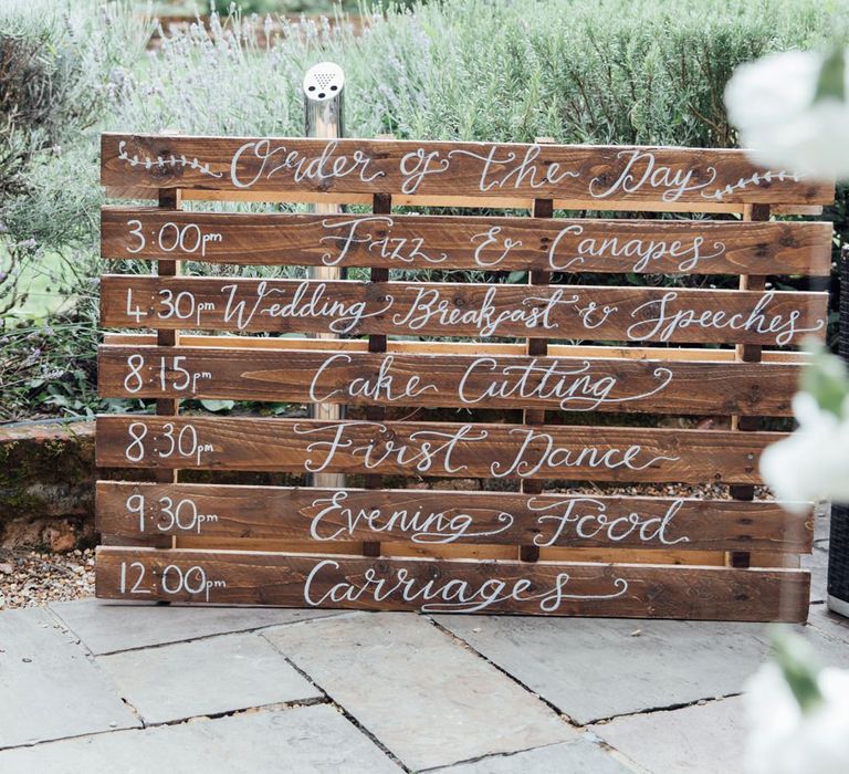 DIY Pallet Signage | French Rustic at Northbrook Park in Surrey | Images by Charlotte Bryer-Ash