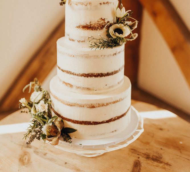 Semi-naked wedding cake