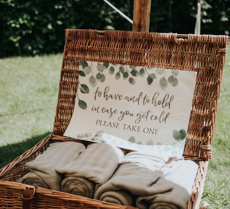 Wedding blanket basket