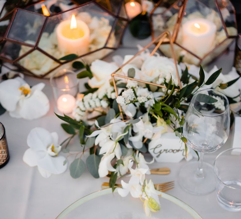 Geometric Floral Details For Wedding // Pampas Grass Altar For A Glamorous Thailand Destination Wedding Planned By The Wedding Bliss Thailand With Images From Liam Collard Photography