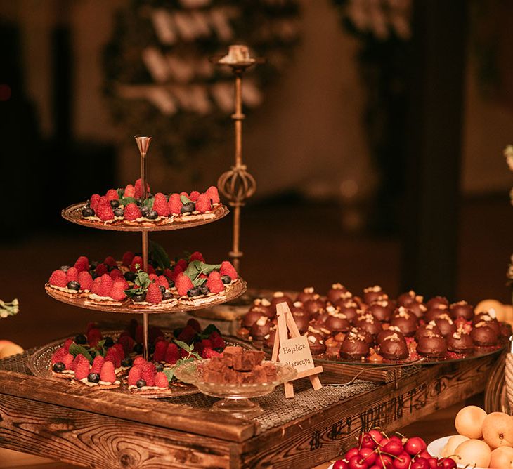 Dessert Table | Wedding Decor | Luxe Blush Pink Glasshouse Wedding at Cortal Gran, Spain Planned by La Puta Suegra  | Sara Lobla Photography