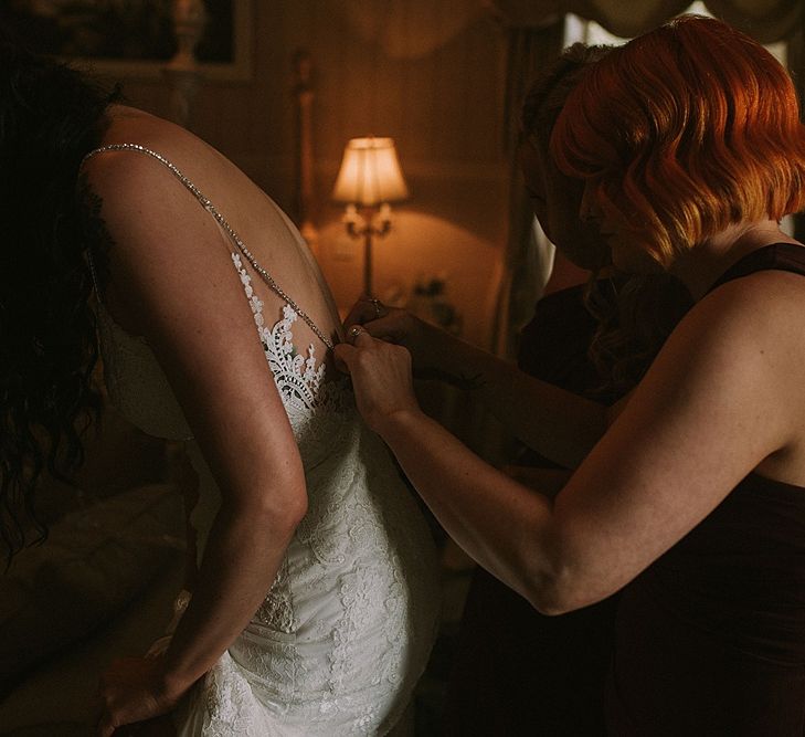 Wedding Morning Bridal Preparations | Autumnal Scottish Woodland Wedding at Fernie Castle | Maureen Du Preez Photography