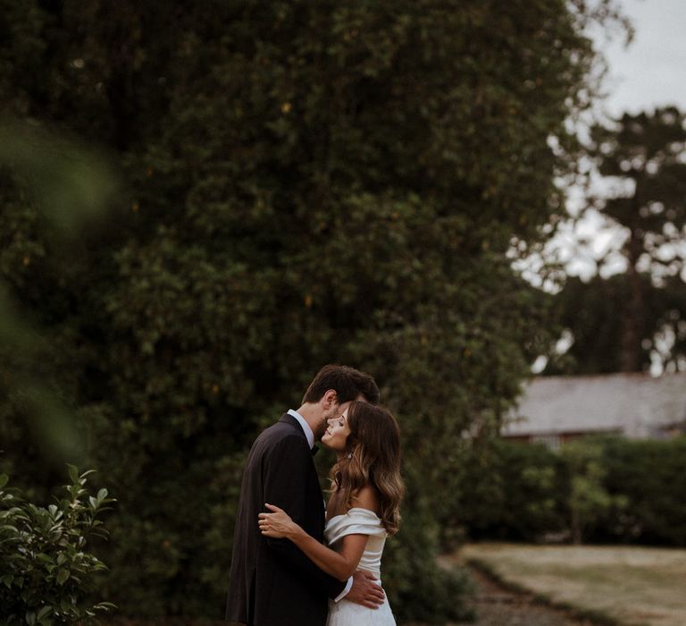 Boconnoc Cornwall Weekend Wedding With Bride In Halfpenny London &amp; Groom In Paul Smith With Images From The Curries